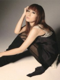 高垣彩陽 