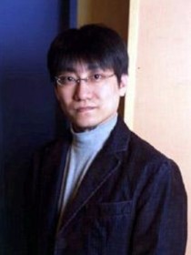 山下康介 