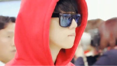 We Are 帽子控 之 伯贤红帽系列