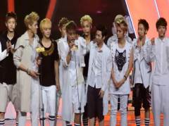 亚洲偶像盛典 领奖