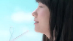 ゆきりん,男性のほっぺをなでなで