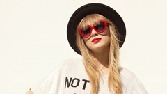 Taylor Swift - 22