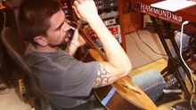 Me Enamora (Behind 'LA VIDA...' Preview)