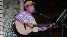爱笑的女孩 音乐花房现场版