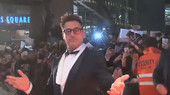 影视原声 - 电影<钢铁侠3>拍摄花絮 幕后花絮之世界行终极纪录片