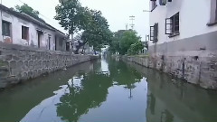 小桥水色
