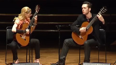 深深的吻(Besame Mucho)