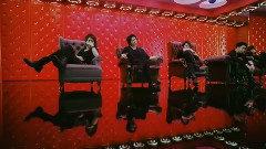 虎视眈眈