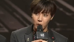 2015 MAMA 红地毯