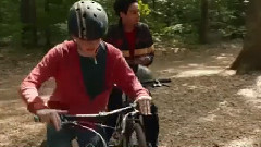 影视原声 - 电影<军犬麦克斯>片段 Bike Chase