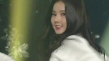 Me Gustas Tu - KBS音乐银行 现场版 15/12/25