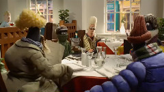 影视原声 - 电影<小羊肖恩>片段2:Restaurant