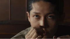 影视原声 - 电影<坚不可摧>精彩片段