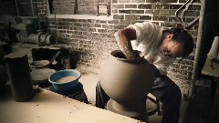 韩国陶瓷和陶瓷工匠大师展示他们的技能