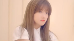 MOMOMO EXY Cut