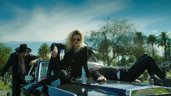 The Kills - Doing It To Death