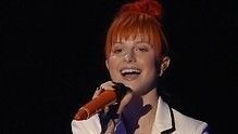 Paramore,B.o.B,The Band Perry - Airplanes & The Only Exception 现场版