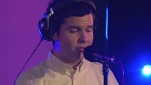 Love Yourself Radio1现场版 2016