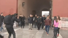影视原声 - 电影<火星救援>主创游故宫