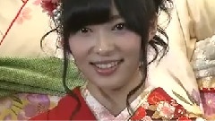 振り袖姿で二十歳の誓い