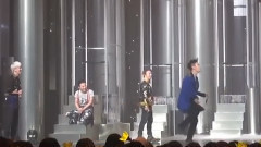 当T.O.P唱了< Loser >中太阳的部分
