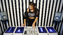 4 IPads Mix