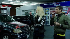 The Kills - Heart Of A Dog