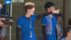 奔跑吧兄弟第六期未播片段:不容易!黄队挑战高难度KTV
