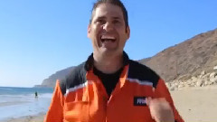 Big Sister Met Uncle Beach Bikini