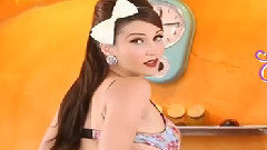 Vote for Playboy November 2013 Cybergirl of the Month Erika Knight