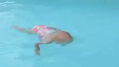 Ребёнокпловец