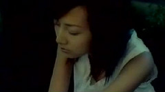 陪哭