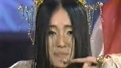 哇