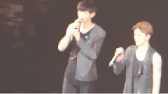 第一段Talk & 灿烈准备Solo