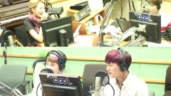 KISS THE RADIO