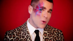 Su-Su-Su-Superstar