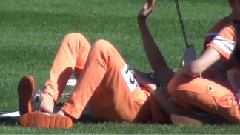 放荡不羁光脚流浪汉