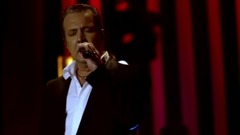 A Minha Historia (La Mia Storia Tra Le Dita)