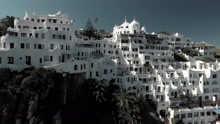 Aquí (Trailer)