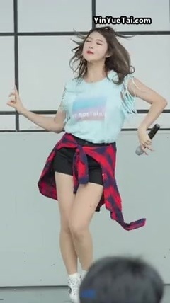 看着你