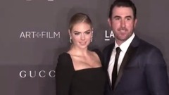 Kate Upton Goes On Twitter Baseball Tirade