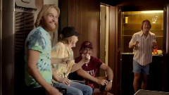 影视原声 - 电影<各有少年时>英国预告片