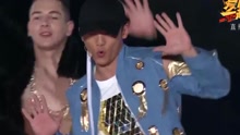 郑恺 - Hot Show