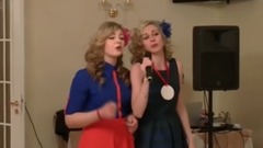 Поздравление маме от дочерей (очень красиво, смотреть до конца)