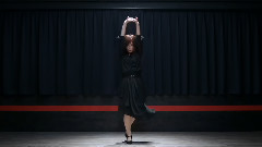 [黒い