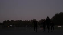 卡萨比安乐队 - Making Of Re-Wired