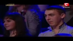 Гарна дивчина