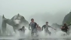 Конг Остров черепа - Отрывок черепа гусеничних проти Конг