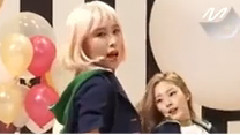 WEE WOO