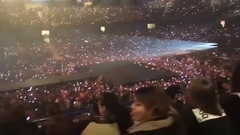 ARMYS SINGING BTS BLOOD SWEAT AND TEARS